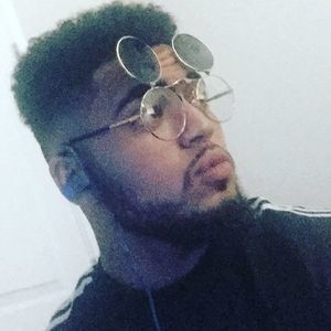 Meet your Posher, Roberto